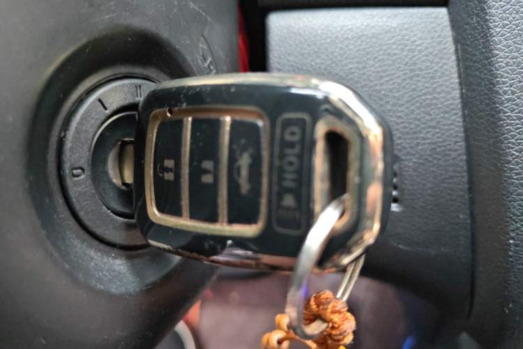 Used Honda Fit 2014 1.5L SE CVT Fashion Model Vehicle Key