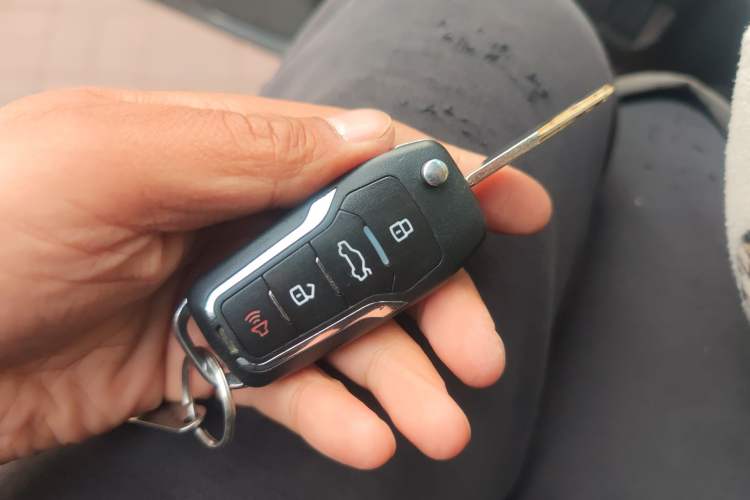 Used Honda Fit 2014 1.5L SE CVT Fashion Model Vehicle Key