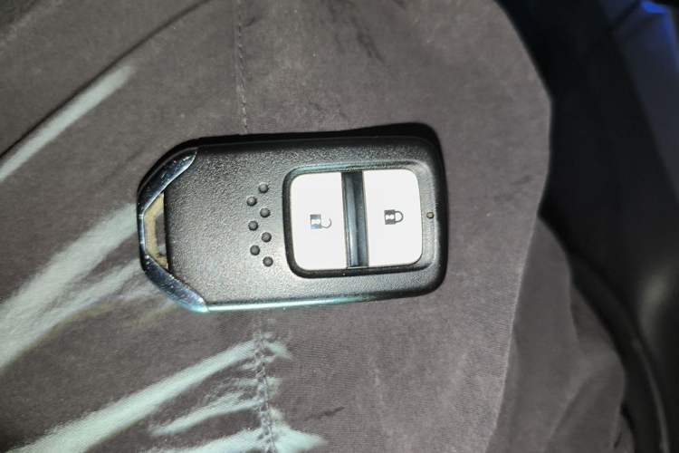 Used Honda Fit 2014 1.5L EXLI CVT Leading Model Vehicle Key