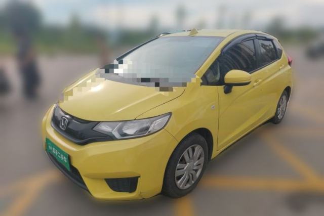 Honda Fit 2014 1.5L LX Manual Comfort Model مستعملة