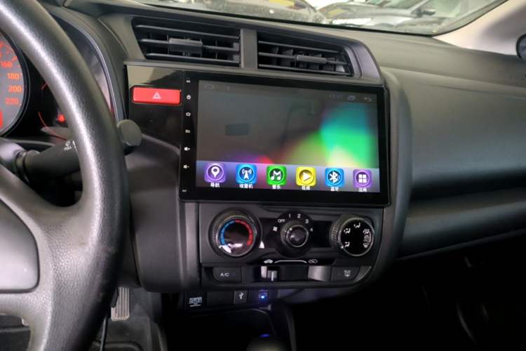 Used Honda Fit 2014 1.5L LX CVT Comfort Model Audio And AC Panel