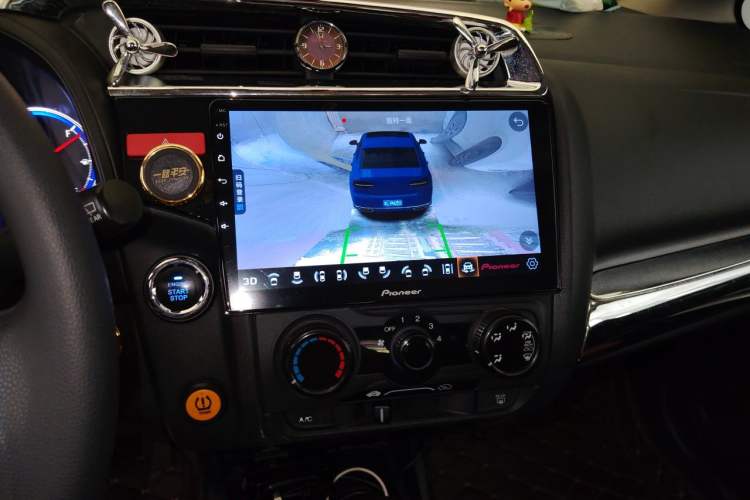 Used Honda Fit 2014 1.5L LX CVT Comfort Model Audio And AC Panel
