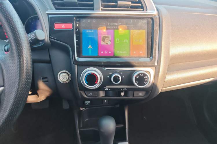 Used Honda Fit 2014 1.5L EX CVT Elite Model Audio And AC Panel