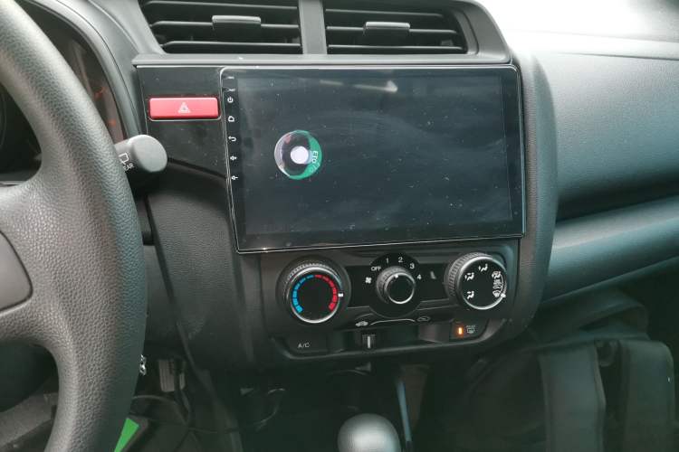 Used Honda Fit 2014 1.5L LX CVT Comfort Model Audio And AC Panel