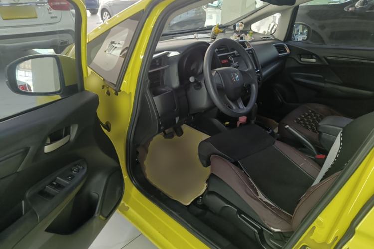 Used Honda Fit 2014 1.5L LX CVT Comfort Model Driver Seat