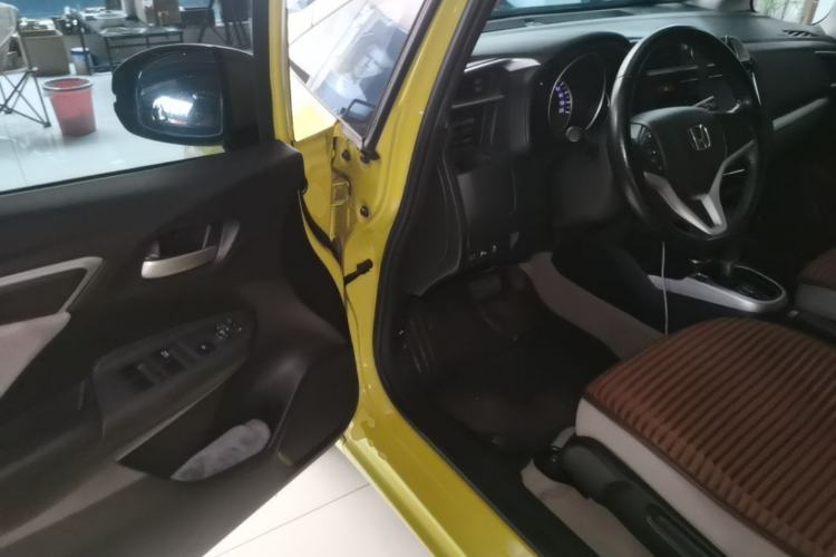 Used Honda Fit 2014 1.5L EXLI CVT Leading Model Driver Seat