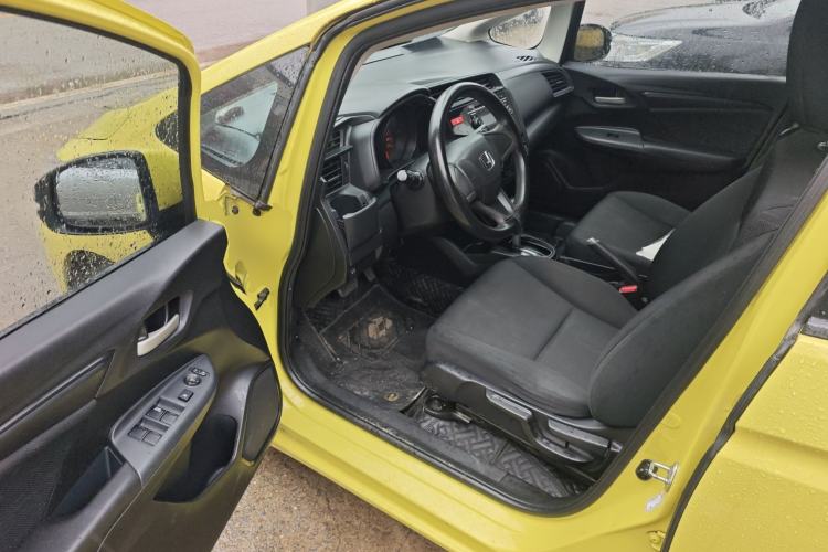 Used Honda Fit 2014 1.5L LX CVT Comfort Model Driver Seat