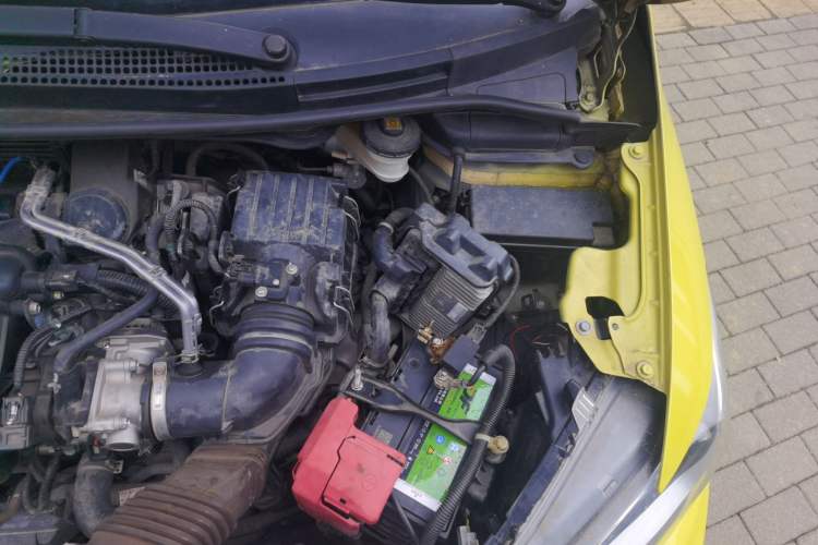 Used Honda Fit 2014 1.5L LX CVT Comfort Model Engine Bay Left