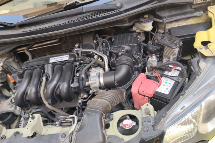 Used Honda Fit 2014 1.5L LX CVT Comfort Model Engine Bay Left