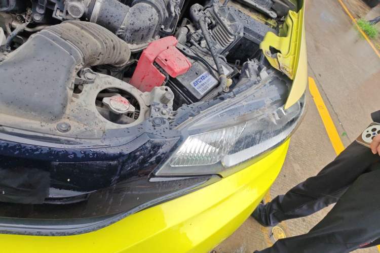 Used Honda Fit 2014 1.5L LX CVT Comfort Model Engine Bay Left