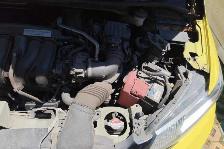 Used Honda Fit 2014 1.5L LX CVT Comfort Model Engine Bay Left