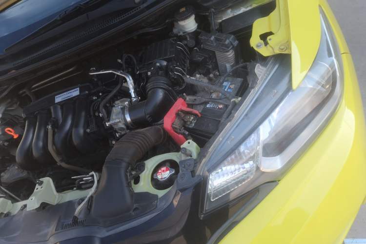 Used Honda Fit 2014 1.5L LX CVT Comfort Model Engine Bay Left