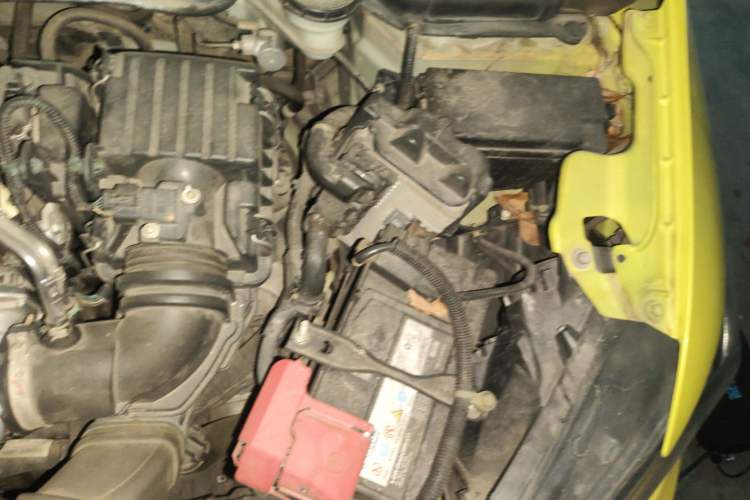 Used Honda Fit 2014 1.5L LX CVT Comfort Model Engine Bay Left