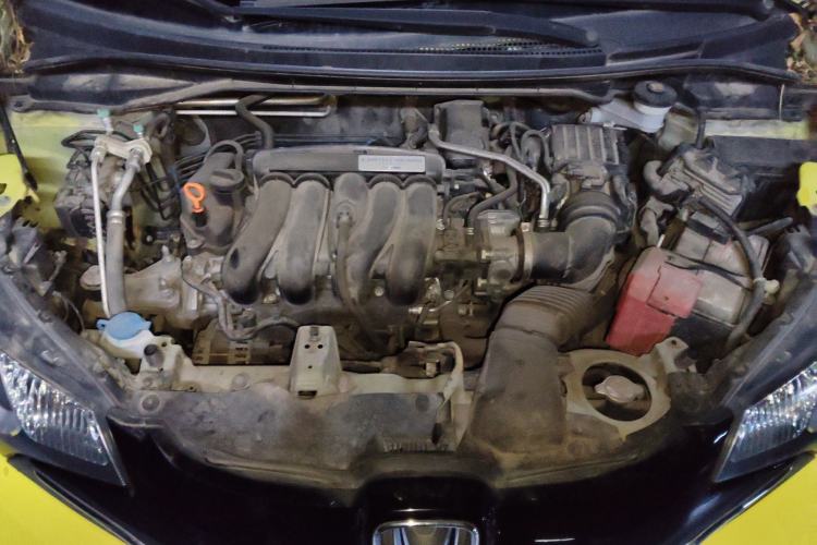 Used Honda Fit 2014 1.5L EX CVT Elite Model Engine Bay