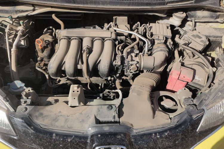 Used Honda Fit 2014 1.5L EXLI CVT Leading Model Engine Bay