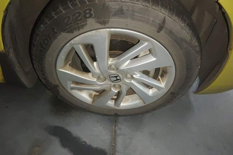 Used Honda Fit 2014 1.5L SE CVT Fashion Model Exterior 1