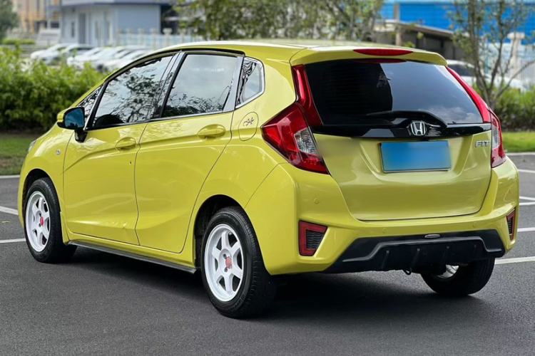 Used Honda Fit 2014 1.5L LX CVT Comfort Model Exterior 1