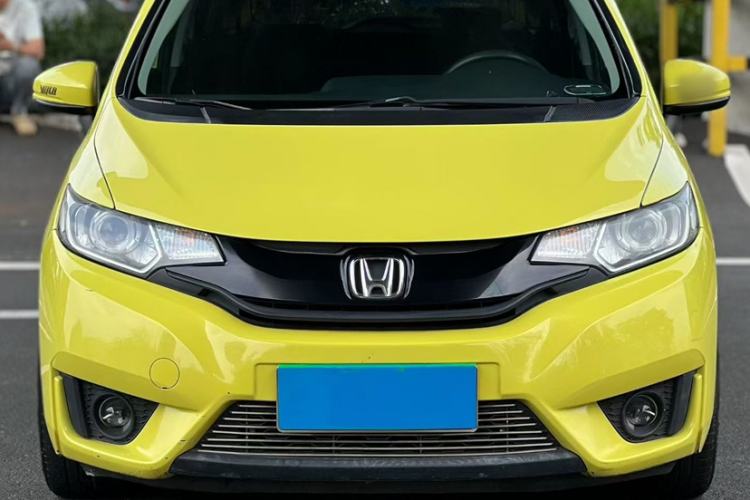 Used Honda Fit 2014 1.5L LX CVT Comfort Model Exterior 3