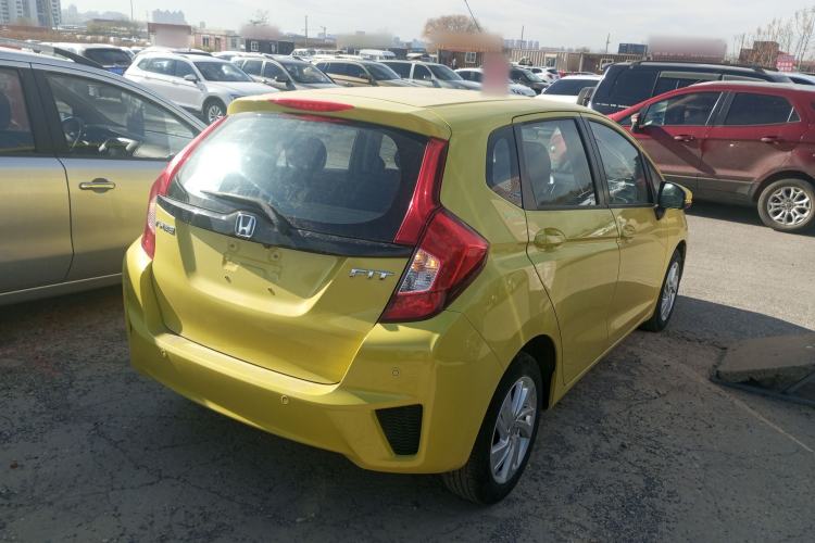 Used Honda Fit 2014 1.5L SE CVT Fashion Model Exterior 5