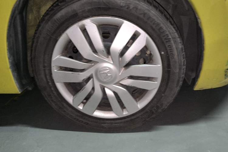 Used Honda Fit 2014 1.5L LX CVT Comfort Model Exterior 7