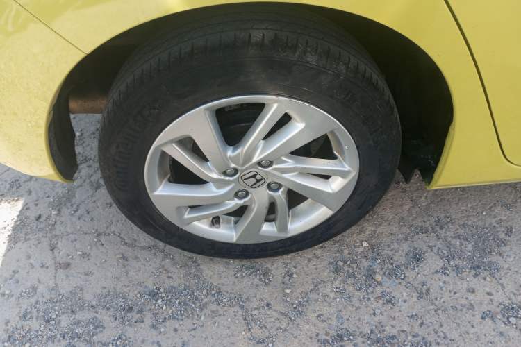 Used Honda Fit 2014 1.5L SE CVT Fashion Model Exterior 8