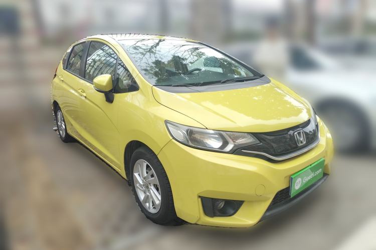 Used Honda Fit 2014 1.5L EXLI CVT Leading Model Front Right 45 Deg