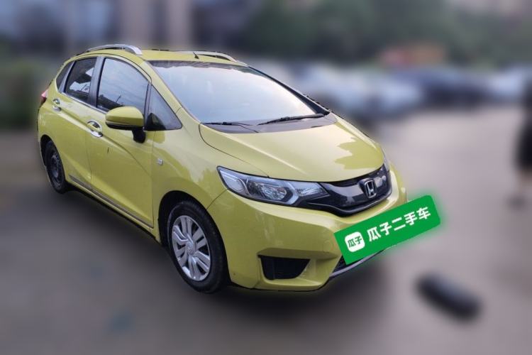 Used Honda Fit 2014 1.5L LX CVT Comfort Model Front Right 45 Deg