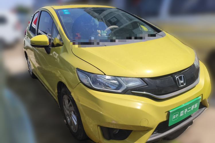Used Honda Fit 2014 1.5L EX CVT Elite Model Front Right 45 Deg
