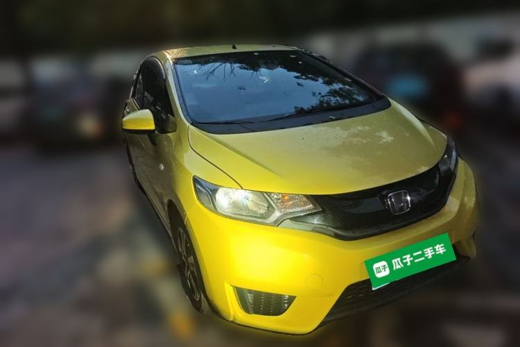 Used Honda Fit 2014 1.5L LX CVT Comfort Model Front Right 45 Deg