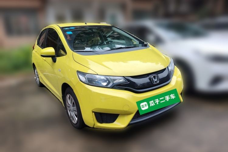 Used Honda Fit 2014 1.5L LX CVT Comfort Model Front Right 45 Deg