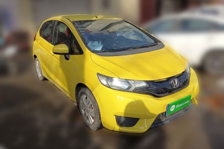 Used Honda Fit 2014 1.5L LX CVT Comfort Model Front Right 45 Deg