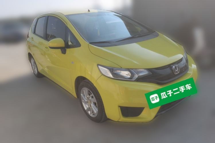 Used Honda Fit 2014 1.5L LX CVT Comfort Model Front Right 45 Deg