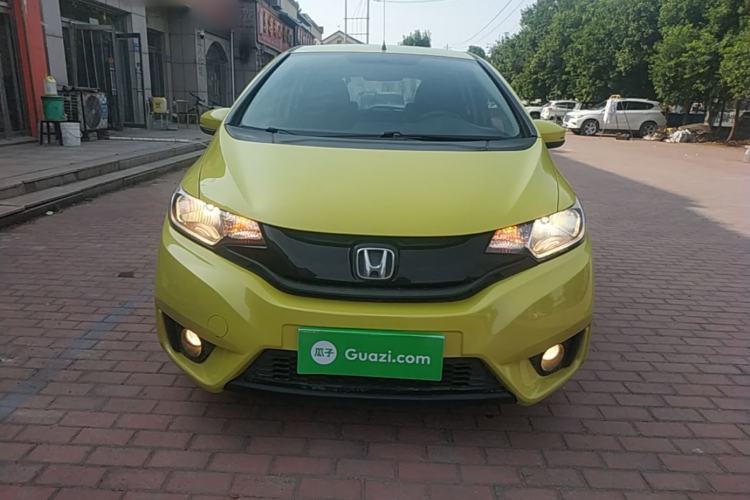 Used Honda Fit 2014 1.5L SE CVT Fashion Model Front