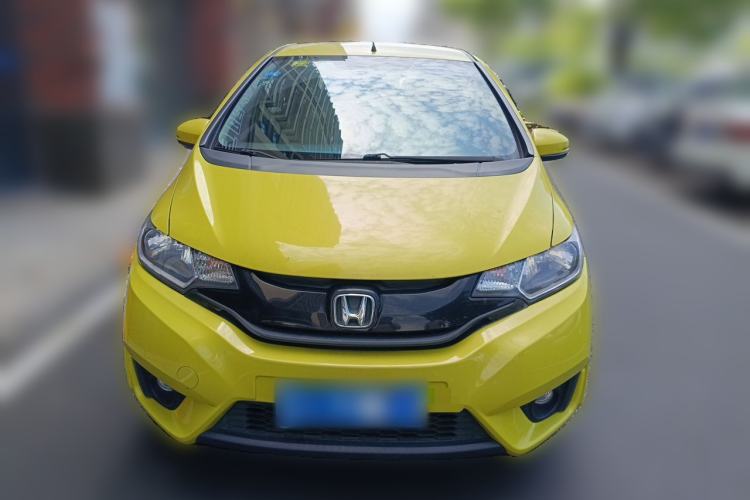Used Honda Fit 2014 1.5L SE CVT Fashion Model Front