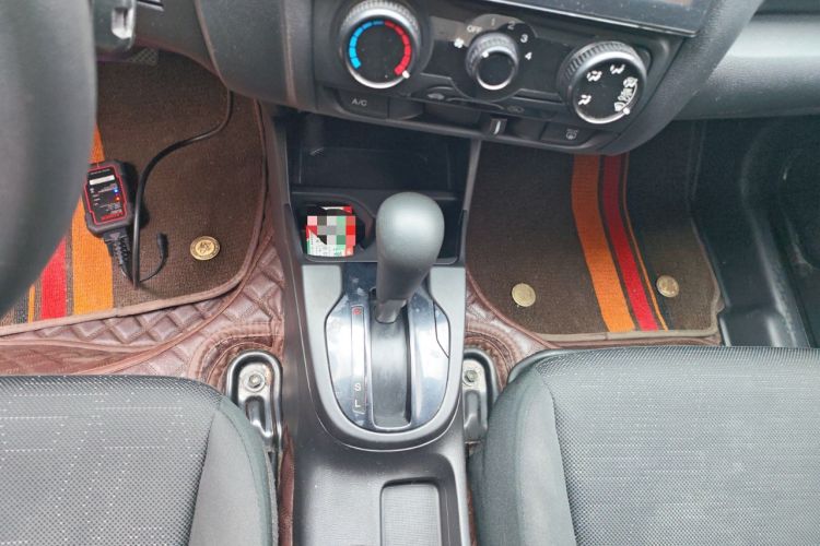 Used Honda Fit 2014 1.5L LX CVT Comfort Model Gear Lever