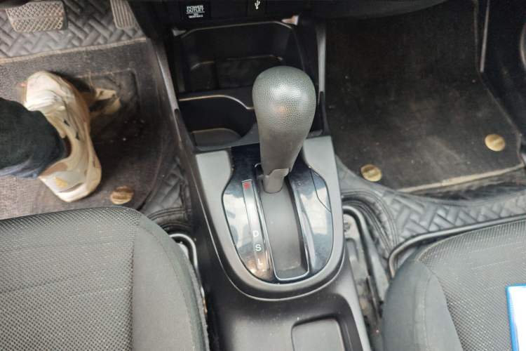 Used Honda Fit 2014 1.5L LX CVT Comfort Model Gear Lever