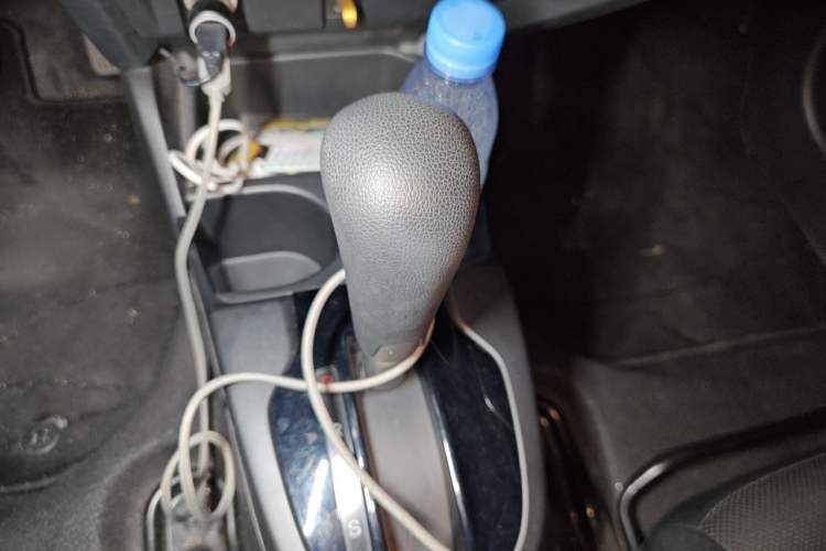 Used Honda Fit 2014 1.5L LX CVT Comfort Model Gear Lever