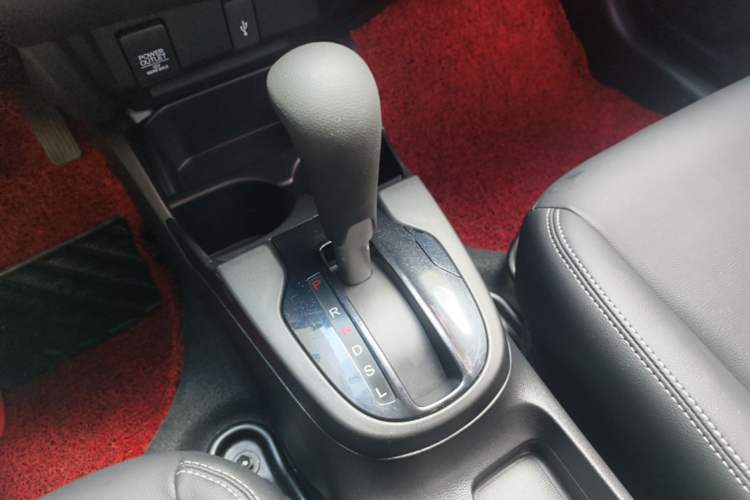 Used Honda Fit 2014 1.5L LX CVT Comfort Model Gear Lever