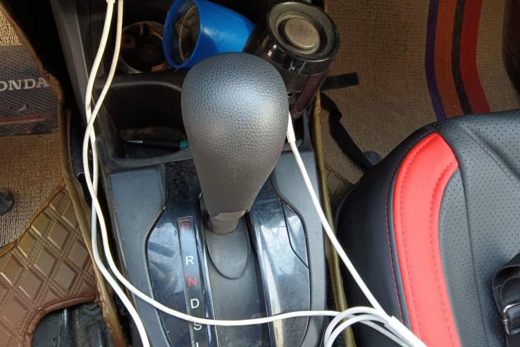 Used Honda Fit 2014 1.5L LX CVT Comfort Model Gear Lever