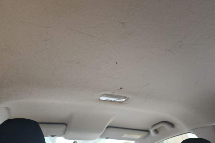 Used Honda Fit 2014 1.5L LX CVT Comfort Model Headliner