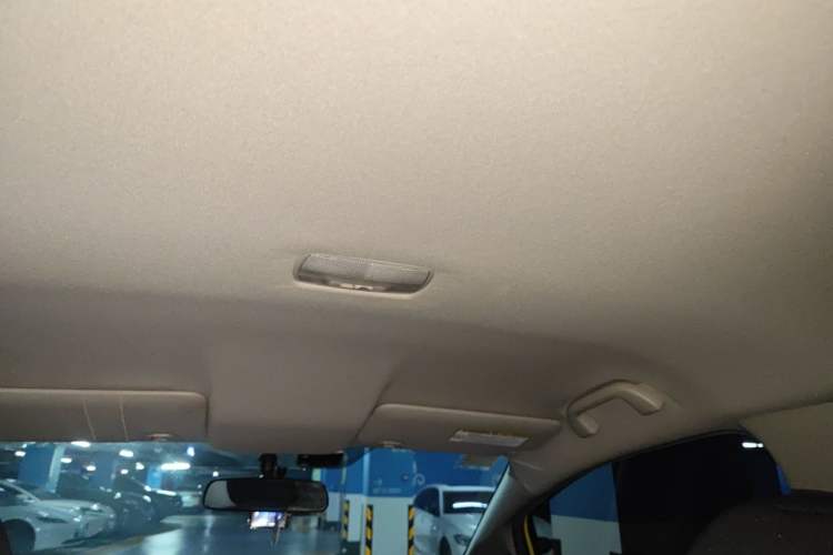 Used Honda Fit 2014 1.5L LX CVT Comfort Model Headliner