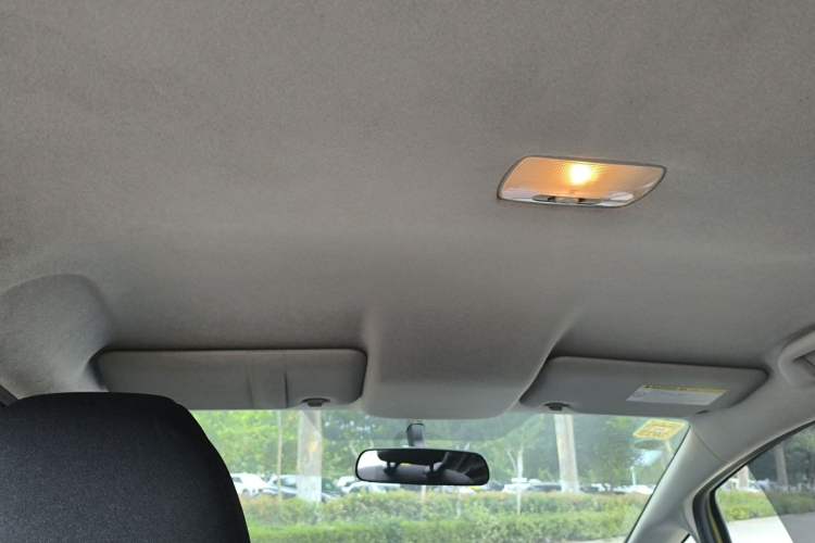Used Honda Fit 2014 1.5L LX Manual Comfort Model Headliner