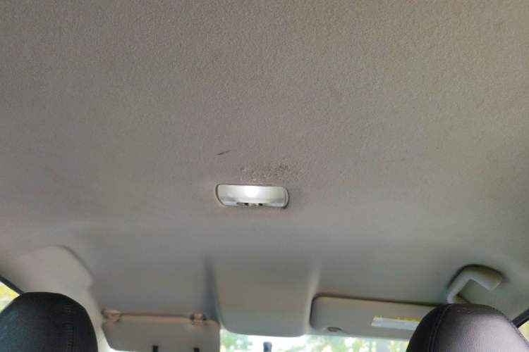 Used Honda Fit 2014 1.5L LX CVT Comfort Model Headliner
