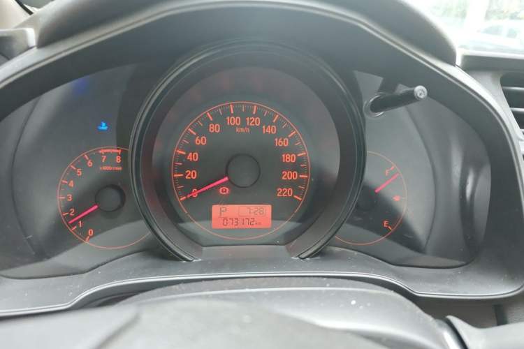 Used Honda Fit 2014 1.5L LX CVT Comfort Model Instrument Cluster
