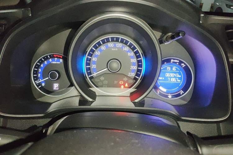 Used Honda Fit 2014 1.5L SE CVT Fashion Model Instrument Cluster