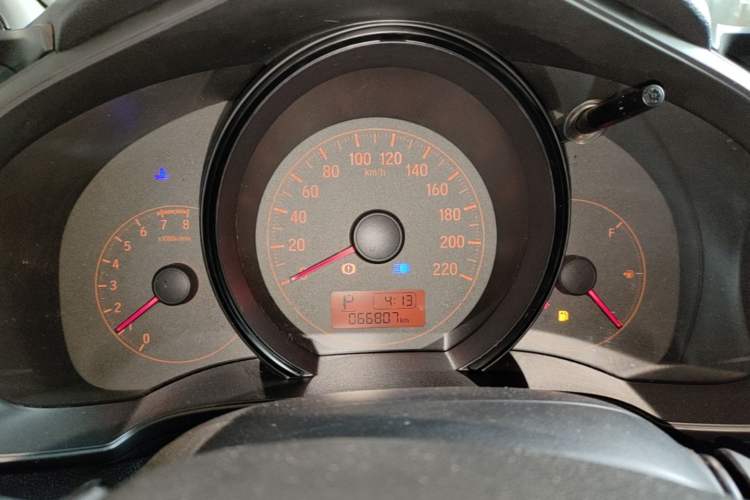 Used Honda Fit 2014 1.5L LX CVT Comfort Model Instrument Cluster