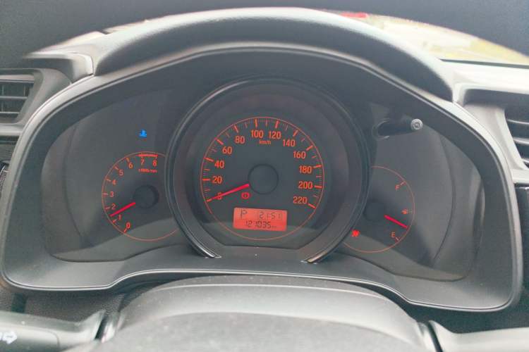 Used Honda Fit 2014 1.5L LX CVT Comfort Model Instrument Cluster