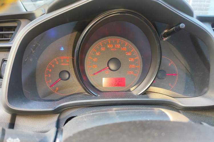 Used Honda Fit 2014 1.5L LX CVT Comfort Model Instrument Cluster