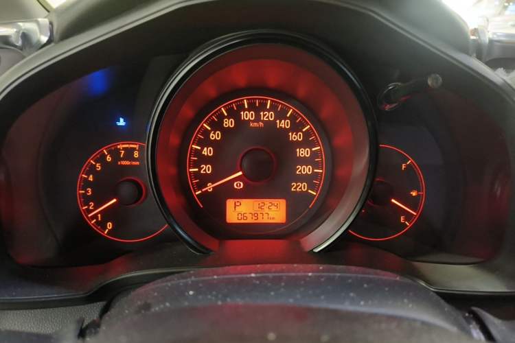 Used Honda Fit 2014 1.5L LX CVT Comfort Model Instrument Cluster