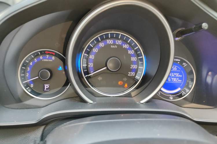 Used Honda Fit 2014 1.5L SE CVT Fashion Model Instrument Cluster